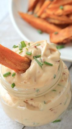 اصابع البطاطا الحلوة&nbsp;المقرمشة